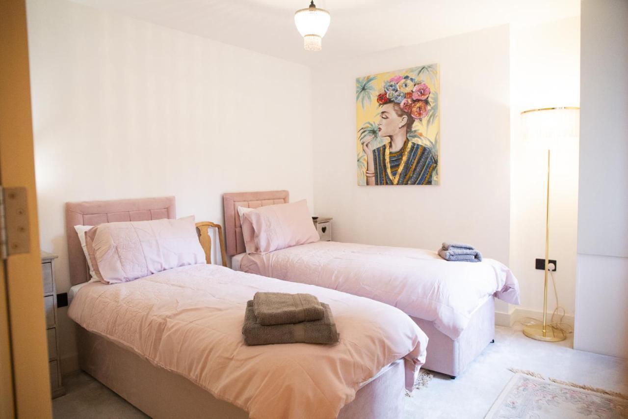 סטרטפורד-אפון-אבון The Penthouse At Mercers Croft מראה חיצוני תמונה